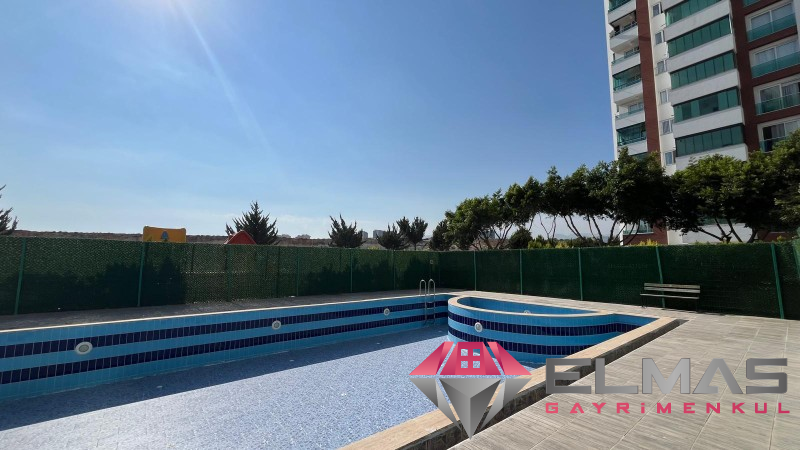 Elmas’tan Korukent’te Akdenizler Plaza’da Havuzlu Bağımsız 2+1