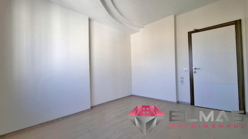 Elmas'tan Yüksek Kat Havuzlu İskanlı Uygun Fiyat Kaçmaz