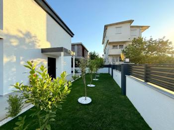 Didim'de Denize 500 Metre Mesafede Satılık Müstakil Villa