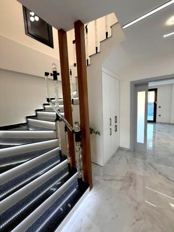 Didim'de Denize 500 Metre Mesafede Satılık Müstakil Villa