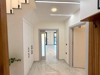 Didim'de Denize 500 Metre Mesafede Satılık Müstakil Villa