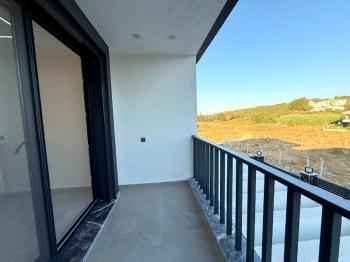 Didim'de Denize 500 Metre Mesafede Satılık Müstakil Villa