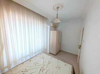 Didim Akdeniz Caddesinde İngiliz'den Satılık 3+1 Eşyalı Ev