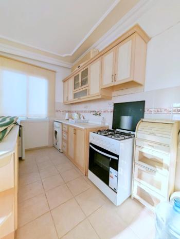 Didim Akdeniz Caddesinde İngiliz'den Satılık 3+1 Eşyalı Ev