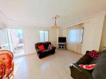 Didim Akdeniz Caddesinde İngiliz'den Satılık 3+1 Eşyalı Ev