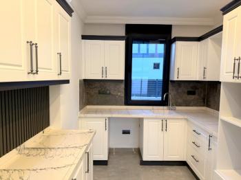 Didim'de Satılık 5+1 Havuzlu Villa