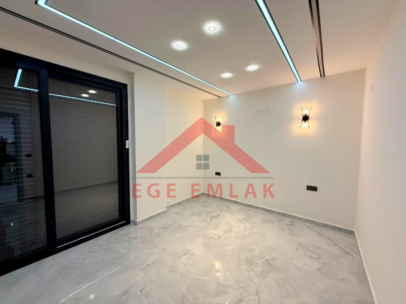 Didim'de Denize 500 Metre Mesafede Satılık Müstakil Villa