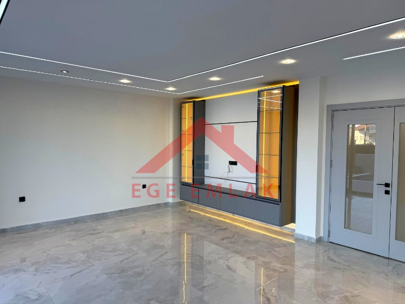 Didim'de Denize 500 Metre Mesafede Satılık Müstakil Villa