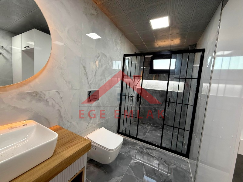 Didim'de Denize 500 Metre Mesafede Satılık Müstakil Villa