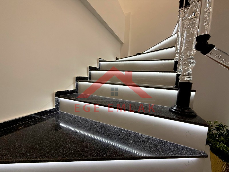 Didim'de Denize 500 Metre Mesafede Satılık Müstakil Villa