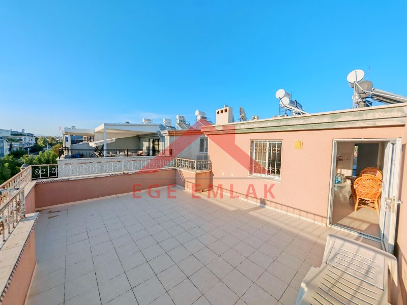 Didim Akdeniz Caddesinde İngiliz'den Satılık 3+1 Eşyalı Ev