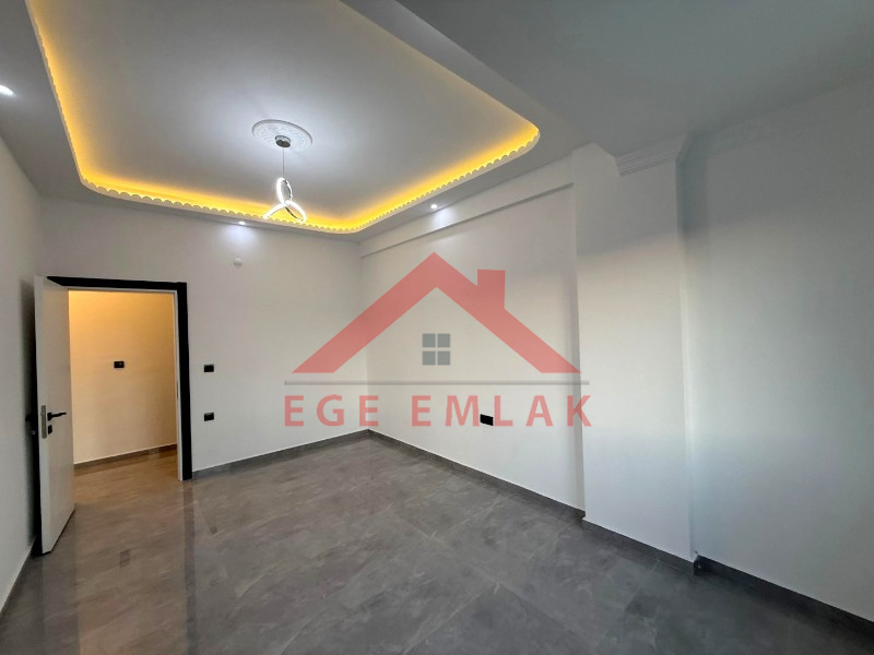 Didim'de Satılık 5+1 Havuzlu Villa