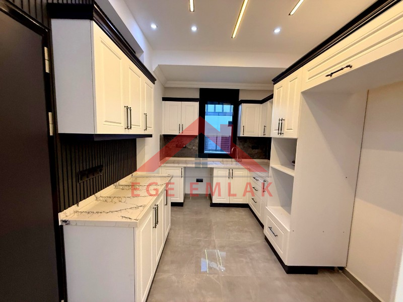 Didim'de Satılık 5+1 Havuzlu Villa