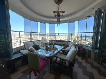 Elmas'tan Cumhuriyet'te Panaromik Deniz Manzarasıyla Ferah 3+1