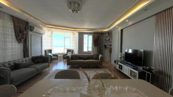 Elmas'tan Cumhuriyet'te Panaromik Deniz Manzarasıyla Ferah 3+1