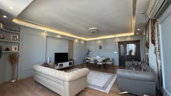 Elmas'tan Cumhuriyet'te Panaromik Deniz Manzarasıyla Ferah 3+1