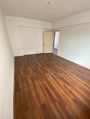 GÜVENAY - ÇORUM ULUKAVAK MAH. TEKCEVİZDE KİRALIK TERASLI 2+0 DAİRE