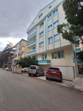 GÜVENAY - ÇORUM KARAKEÇİLİ MAH. ATATÜRK LİSESİ CİVARI KİRALIK DAİRE