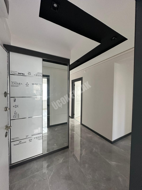 AFYON ÜÇOK EMLAKTAN KANLICA MAH SIFIR 3+1 LÜX KONUMU GÜZEL DAİRE