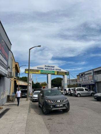 KÜÇÜK SANAYİ SİTESİNDE DEVREN KİRALIK FASTFOOD DÜKKANI
