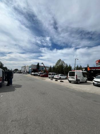 KÜÇÜK SANAYİ SİTESİNDE DEVREN KİRALIK FASTFOOD DÜKKANI