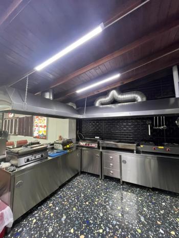 KÜÇÜK SANAYİ SİTESİNDE DEVREN KİRALIK FASTFOOD DÜKKANI