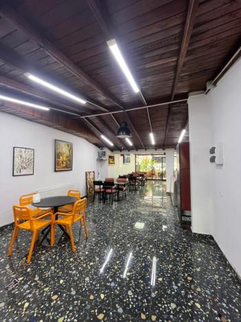 KÜÇÜK SANAYİ SİTESİNDE DEVREN KİRALIK FASTFOOD DÜKKANI