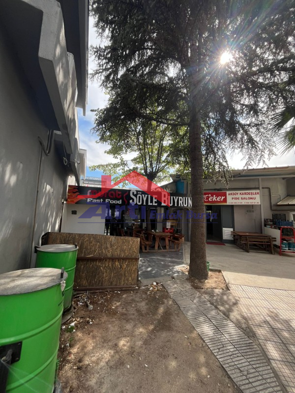 KÜÇÜK SANAYİ SİTESİNDE DEVREN KİRALIK FASTFOOD DÜKKANI