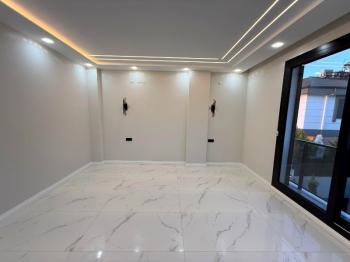 Didim'de Satılık Tam Müstakil 4+1 Villa