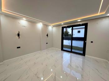 Didim'de Satılık Tam Müstakil 4+1 Villa