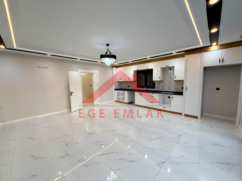 Didim'de Satılık Tam Müstakil 4+1 Villa