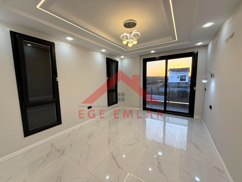 Didim'de Satılık Tam Müstakil 4+1 Villa