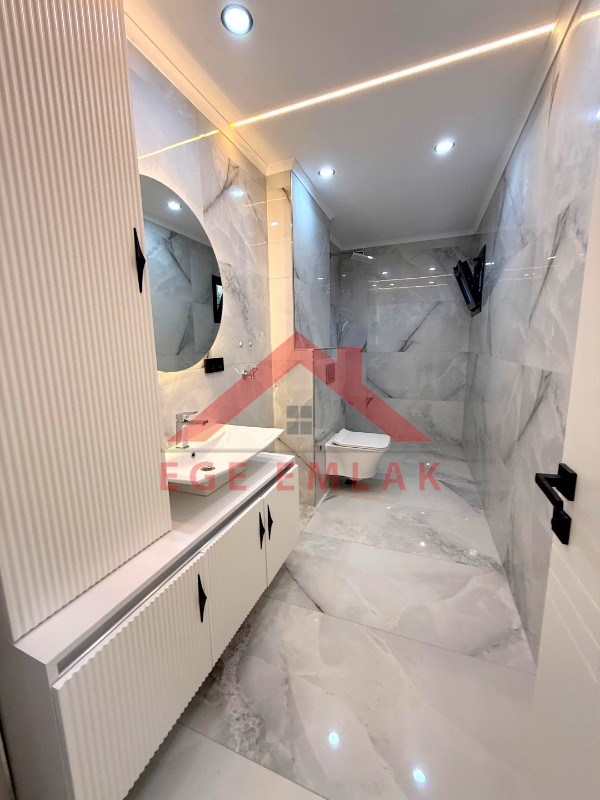 Didim'de Satılık Tam Müstakil 4+1 Villa