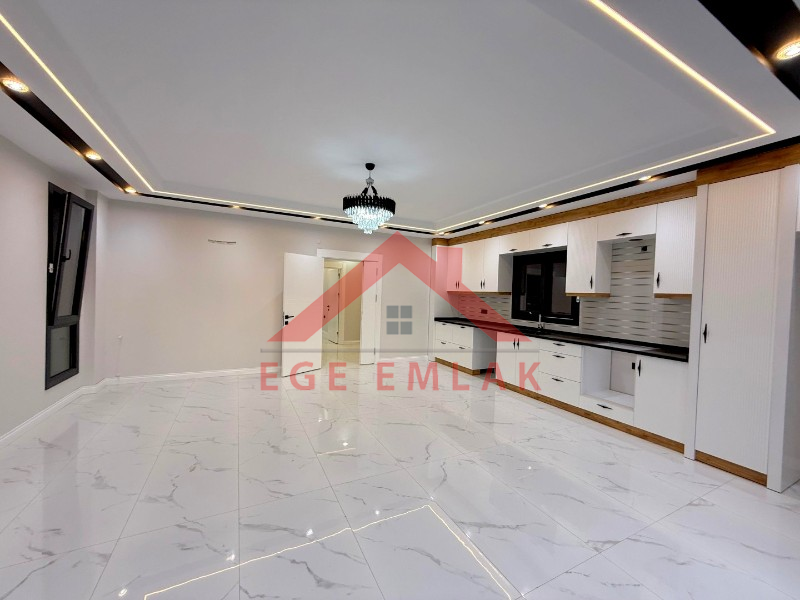 Didim'de Satılık Tam Müstakil 4+1 Villa