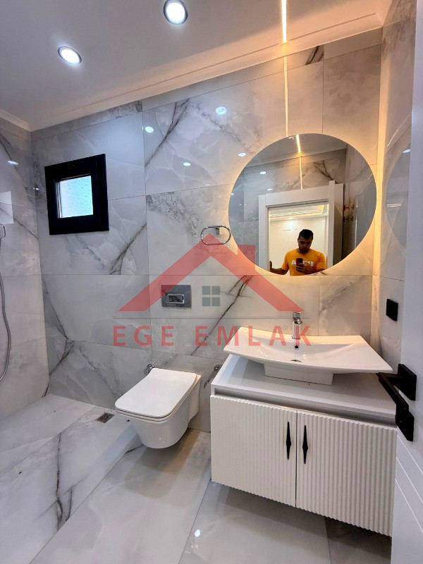 Didim'de Satılık Tam Müstakil 4+1 Villa