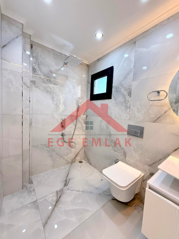 Didim'de Satılık Tam Müstakil 4+1 Villa