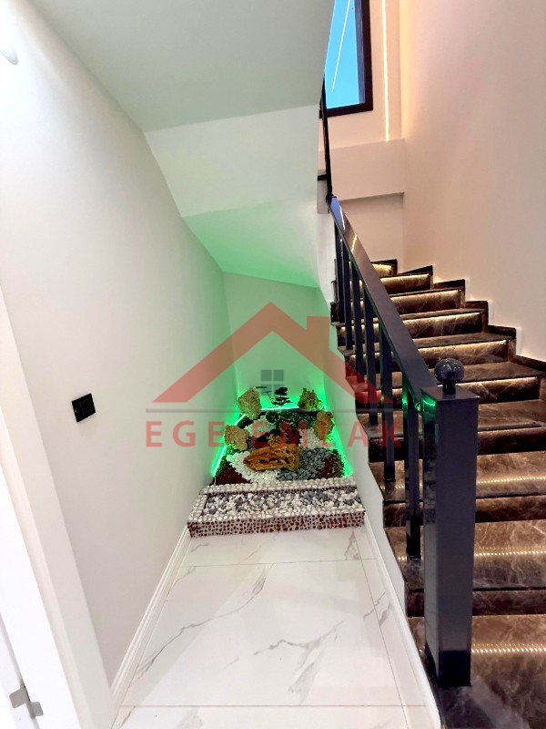 Didim'de Satılık Tam Müstakil 4+1 Villa