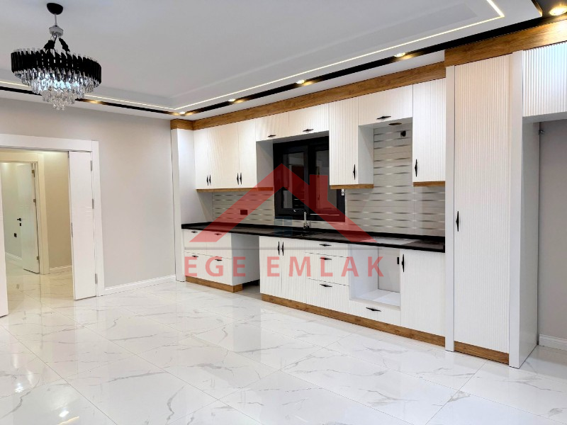 Didim'de Satılık Tam Müstakil 4+1 Villa