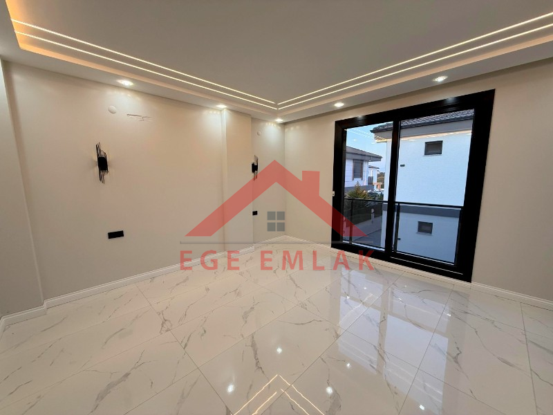 Didim'de Satılık Tam Müstakil 4+1 Villa