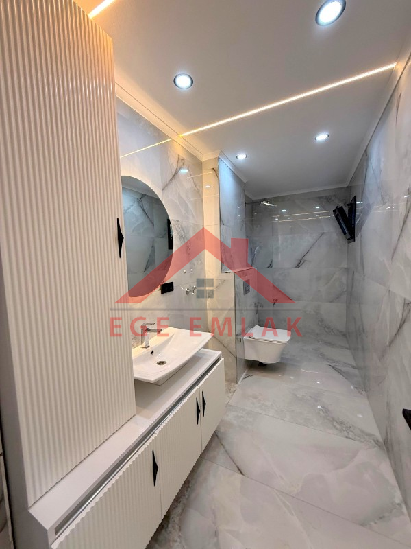 Didim'de Satılık Tam Müstakil 4+1 Villa