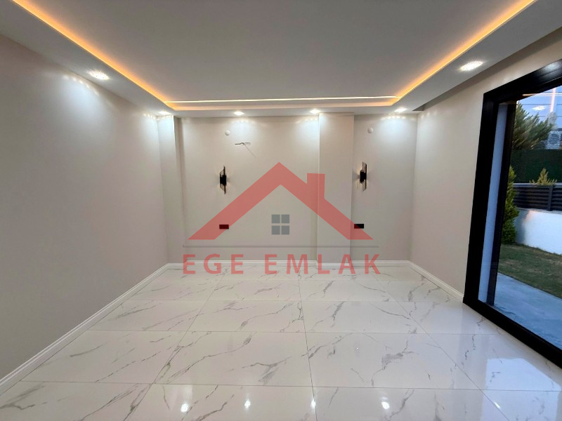 Didim'de Satılık Tam Müstakil 4+1 Villa