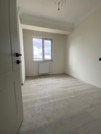 GÜVENAY - ÇORUM BUHARAEVLER BAYAT GEDİĞİ CİVARI SATILIK DAİRE