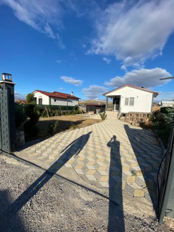 GÜVENAY - ÇORUM KALE MAH. EKİN CADDESİ  SONUNDA SATILIK HOBİ BAHÇESİ