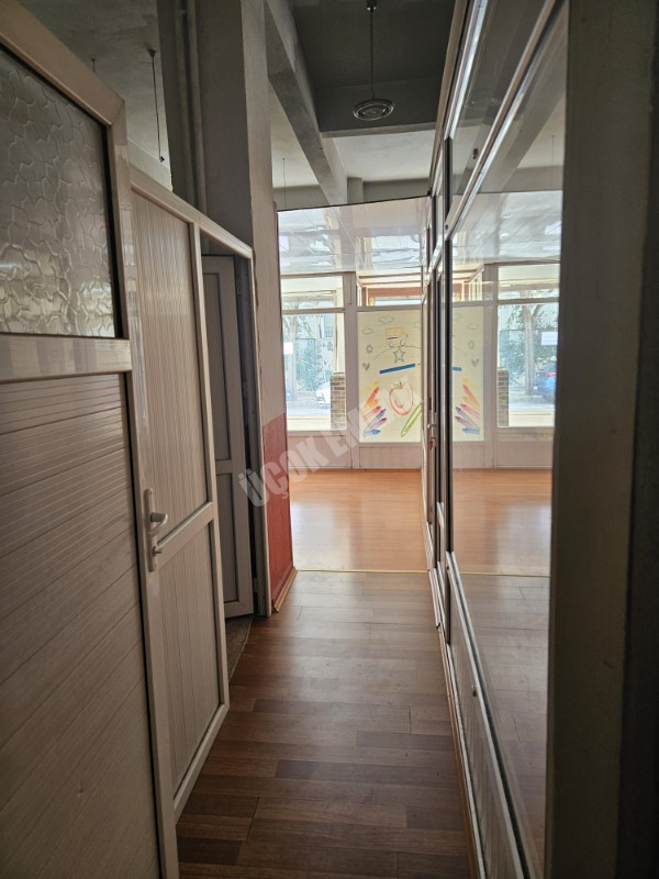 AFYON ÜÇOK EMLAKTAN CUMHURİYET MAH KİRALIK GENİŞ DÜKKAN