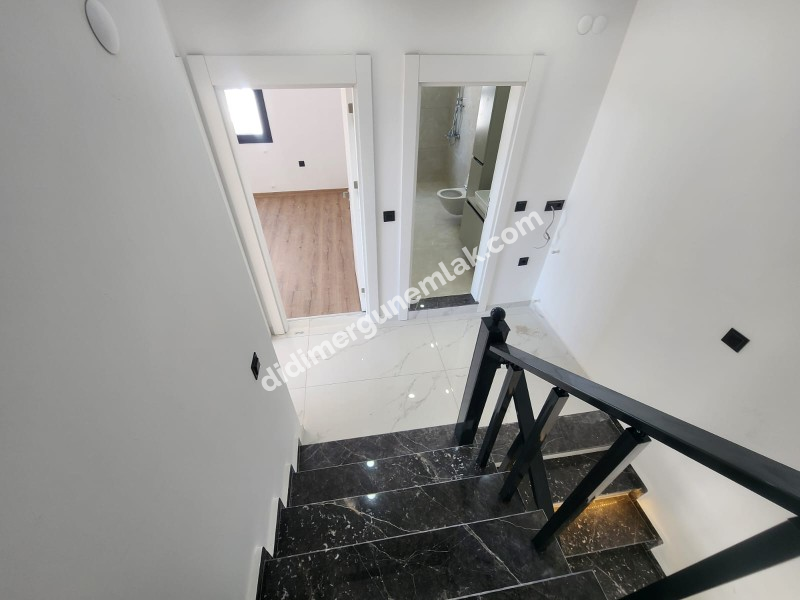   DİDİM EFELER MAHALLESİSATILIK SIFIR LÜKS VİLLA Ön Villa: 9.750.000 TL  Arka Villa: 9.500.000 TL