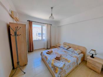 Royal Marina Sitesinde Satılık Yazlık