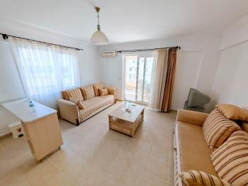 Royal Marina Sitesinde Satılık Yazlık