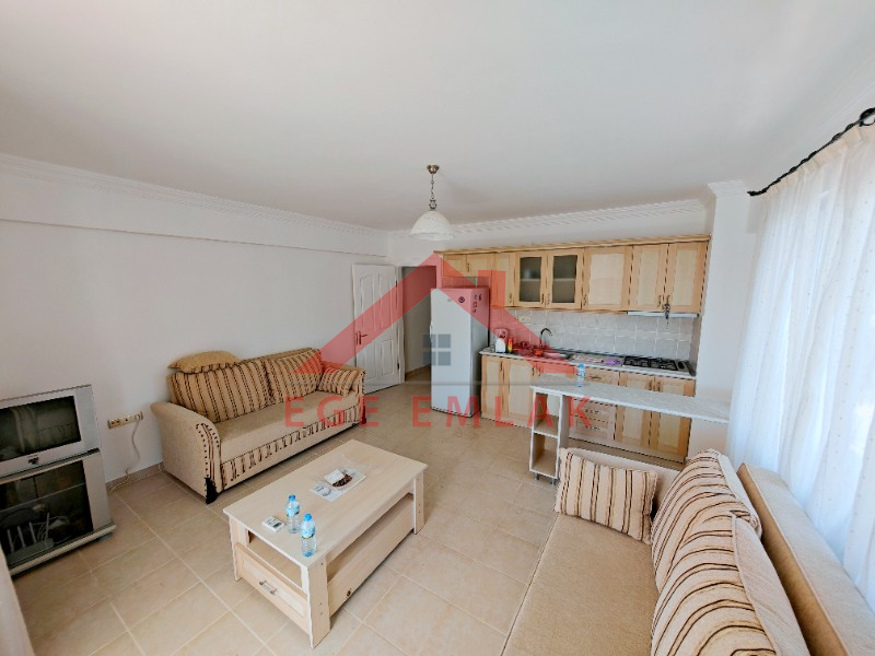 Royal Marina Sitesinde Satılık Yazlık