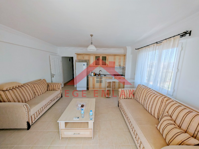 Royal Marina Sitesinde Satılık Yazlık