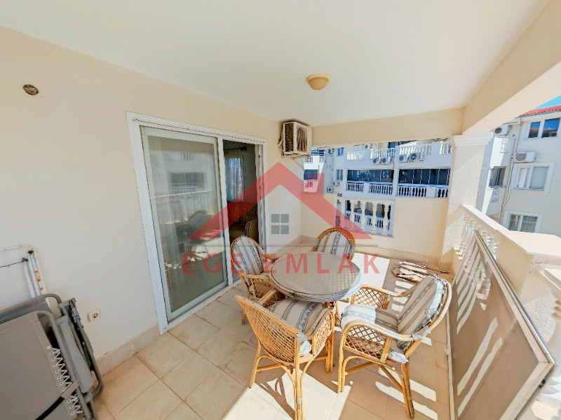 Royal Marina Sitesinde Satılık Yazlık